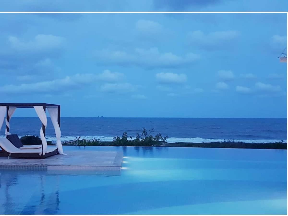 Ape Estilo Resort C/ Pe Na Areia E Vista Mar, Proximo Ao Beto Carrero Piçarras Eksteriør bilde