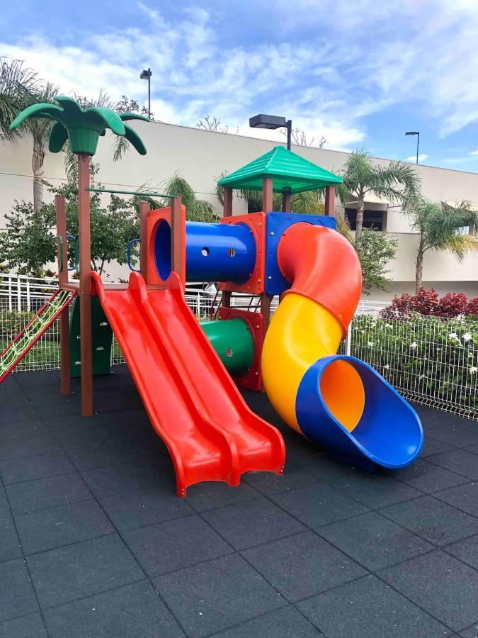 Ape Estilo Resort C/ Pe Na Areia E Vista Mar, Proximo Ao Beto Carrero Piçarras Eksteriør bilde