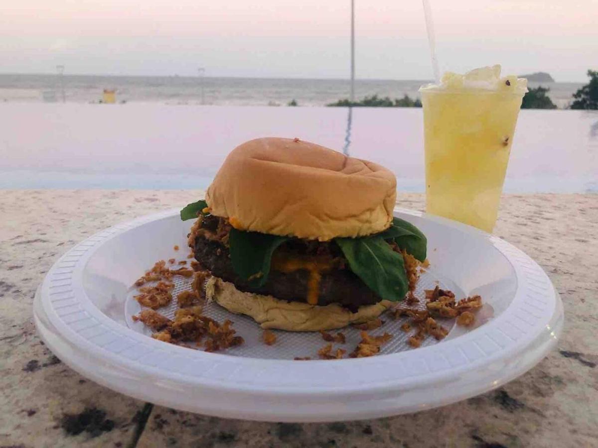 Ape Estilo Resort C/ Pe Na Areia E Vista Mar, Proximo Ao Beto Carrero Piçarras Eksteriør bilde