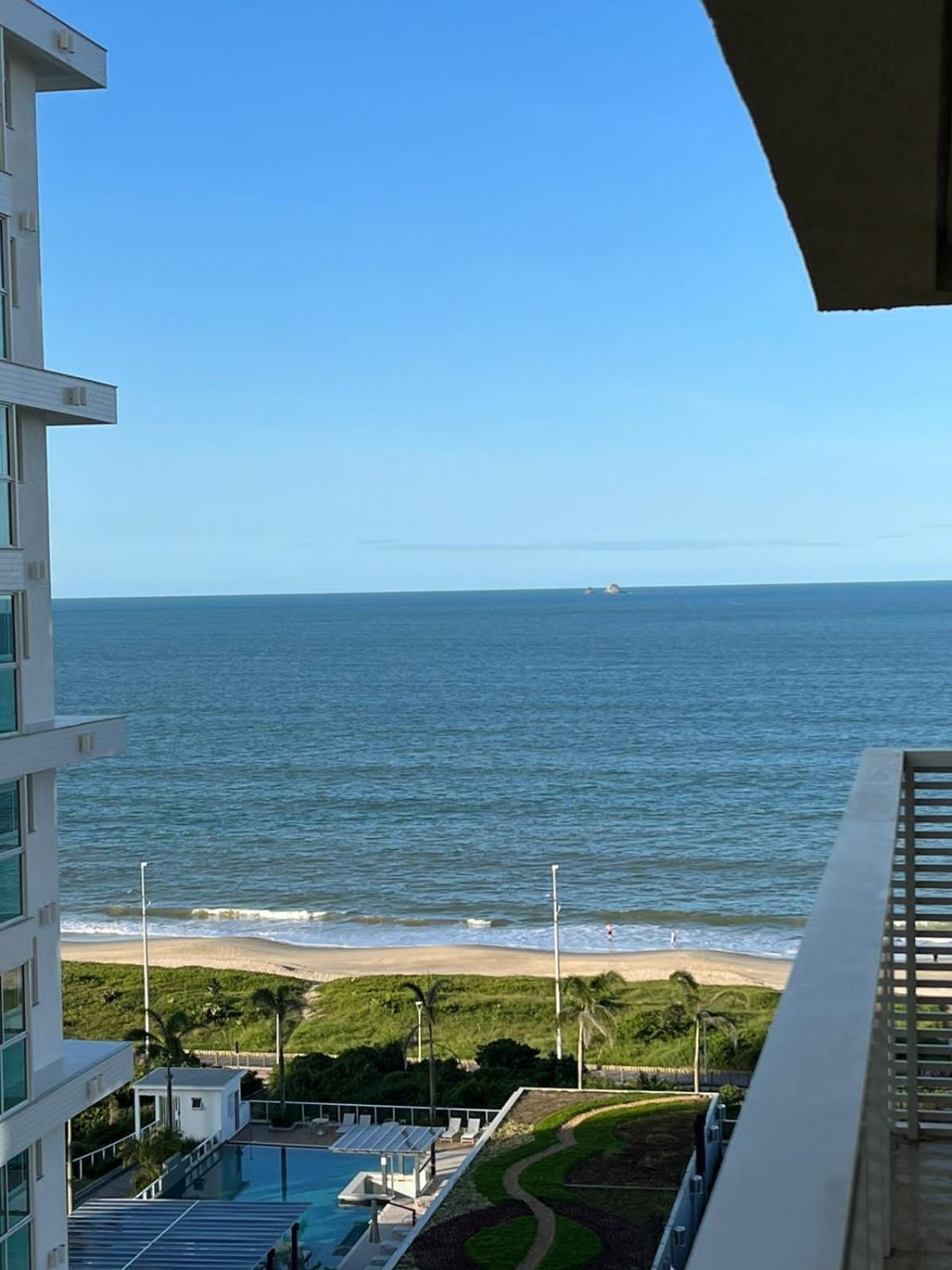 Ape Estilo Resort C/ Pe Na Areia E Vista Mar, Proximo Ao Beto Carrero Piçarras Eksteriør bilde